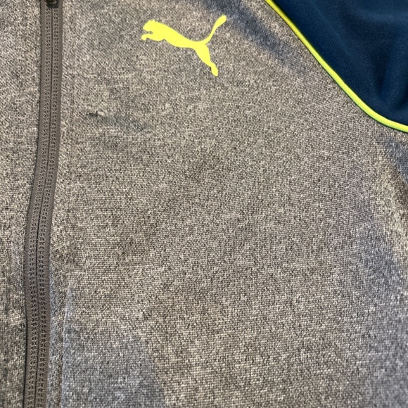 10 for $50     Puma Hoodie - Picture 3 of 4